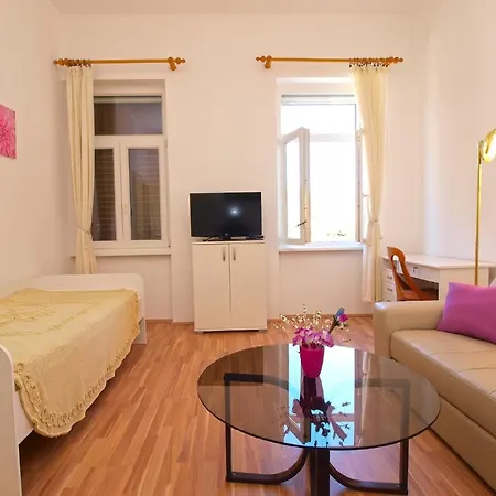 Fuer 4 Personen Ca 60 Qm In Rabac, Istrien Bucht Von Apartamento Rabac